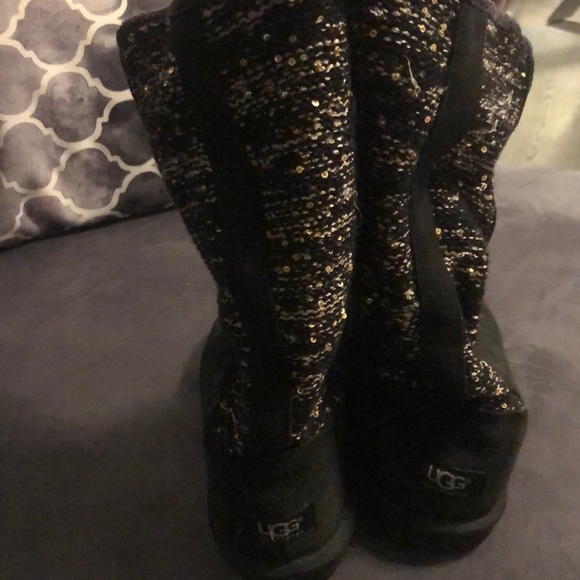 Sparkle Ugg boots - Picture 1 of 3